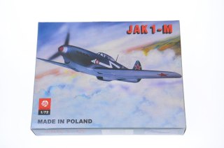 SAMOLOT SKLEJ 1:72 JAK-1-M PUD PLASTYK ZTS