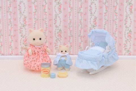 SYLVANIAN NOWORODEK Z MAMA I WYPRAWKA 5433 WB6 EPOCH